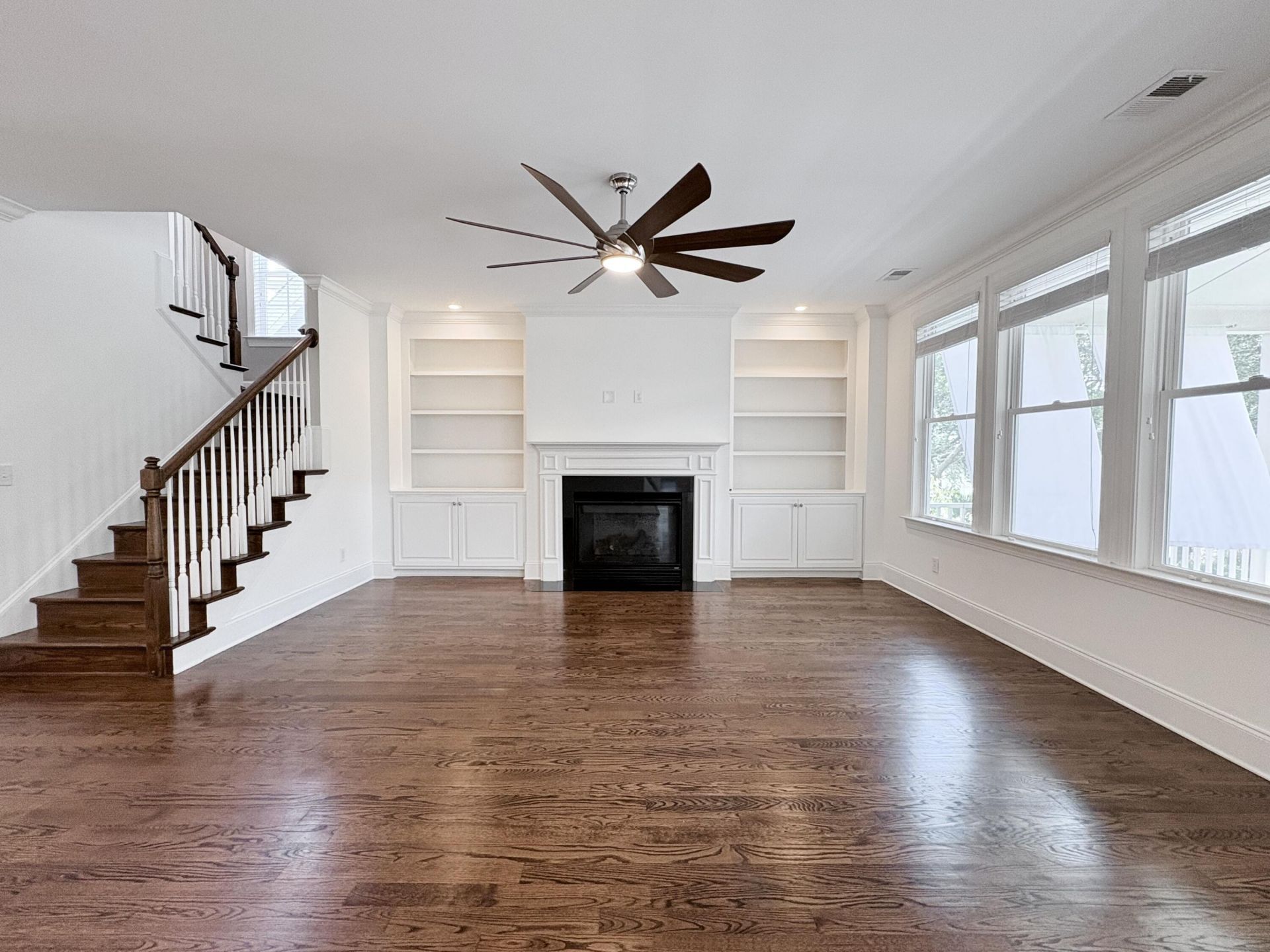 4066 Blackmoor Street Photo 23