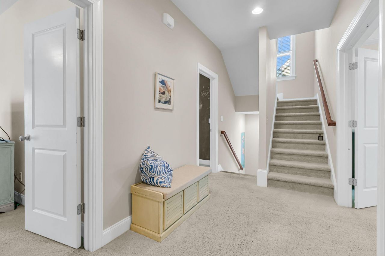 4066 Blackmoor Street Photo 35