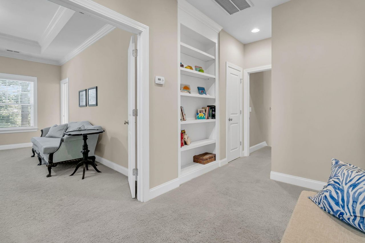 4066 Blackmoor Street Photo 36