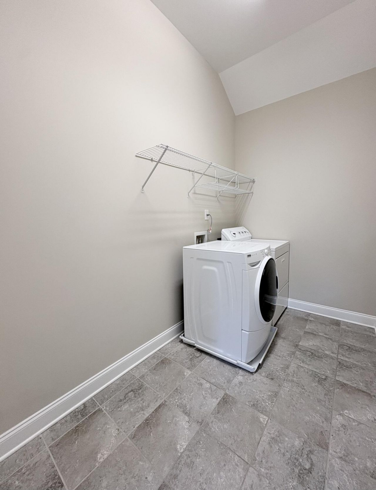 4066 Blackmoor Street Photo 38