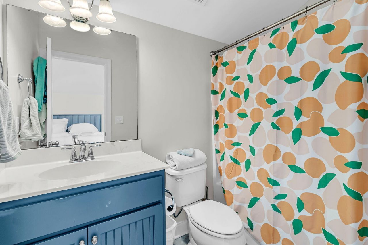 4066 Blackmoor Street Photo 44