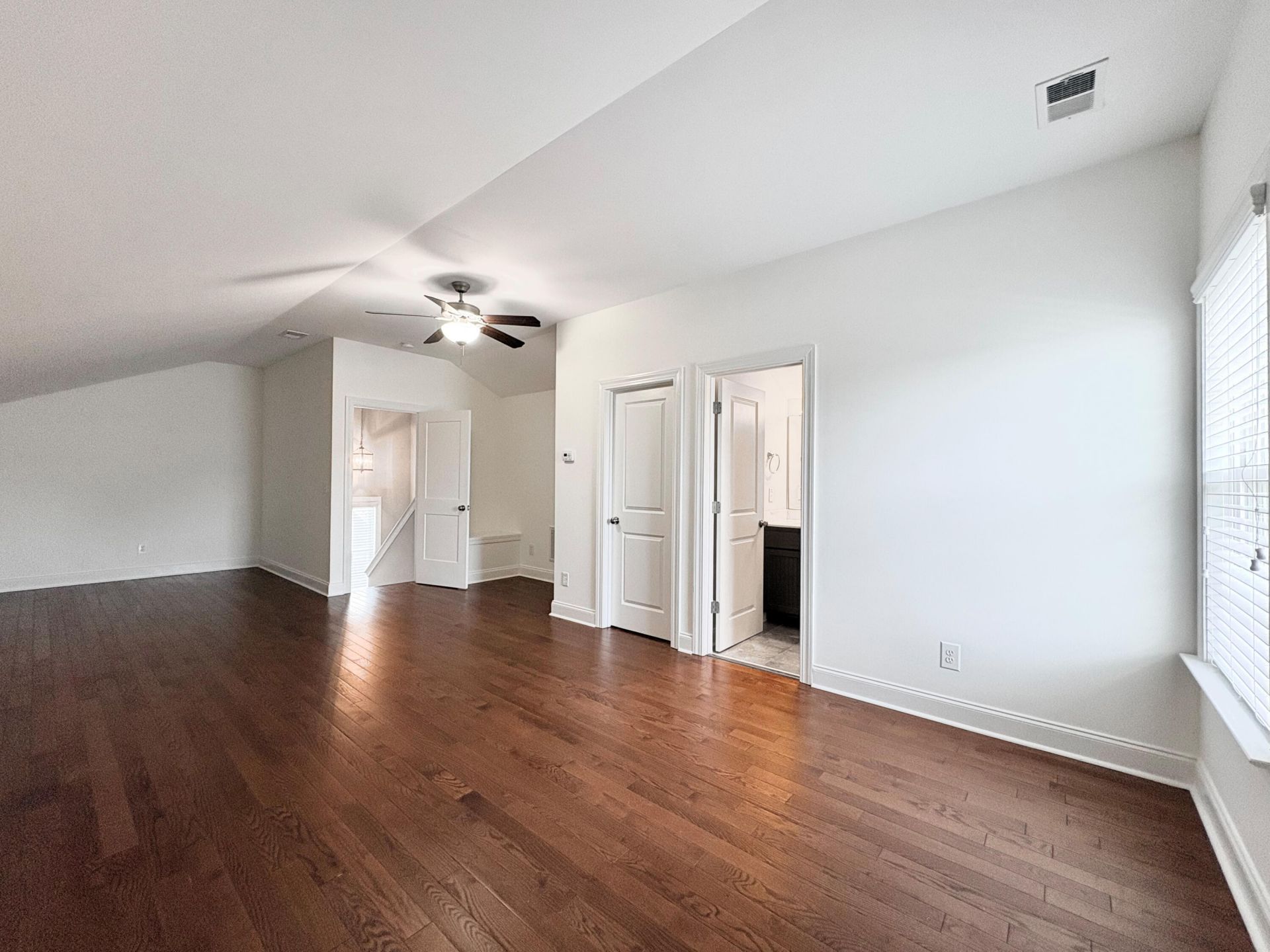 4066 Blackmoor Street Photo 49