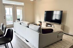 130 River Landing Drive photo 4