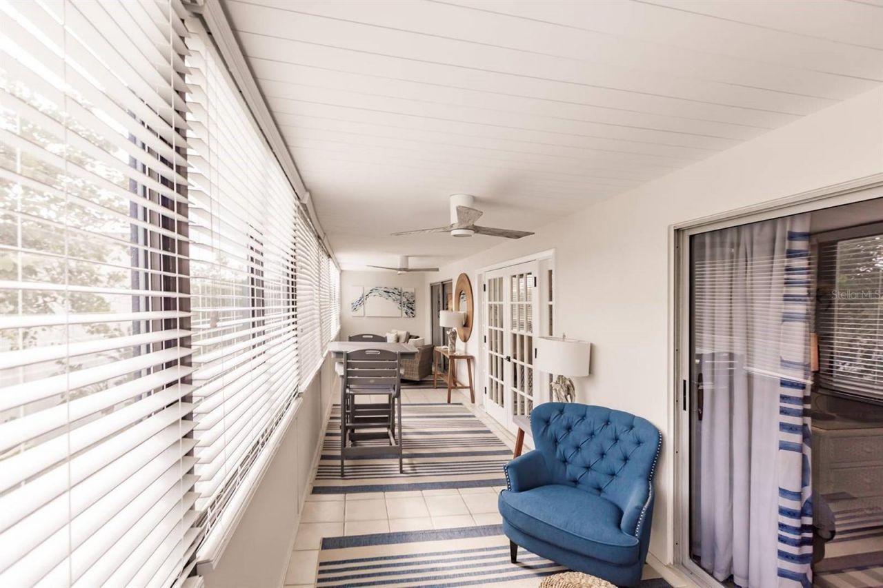 1055 W Peppertree Drive, Unit 206AA, Sarasota, FL 34242 Photo