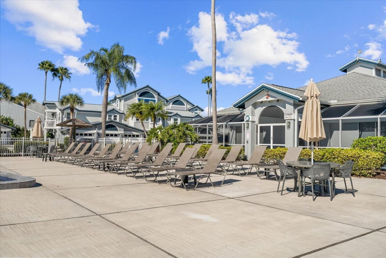 1313 Siesta Bayside Drive, Unit 1313D, Sarasota, FL 34242 Photo