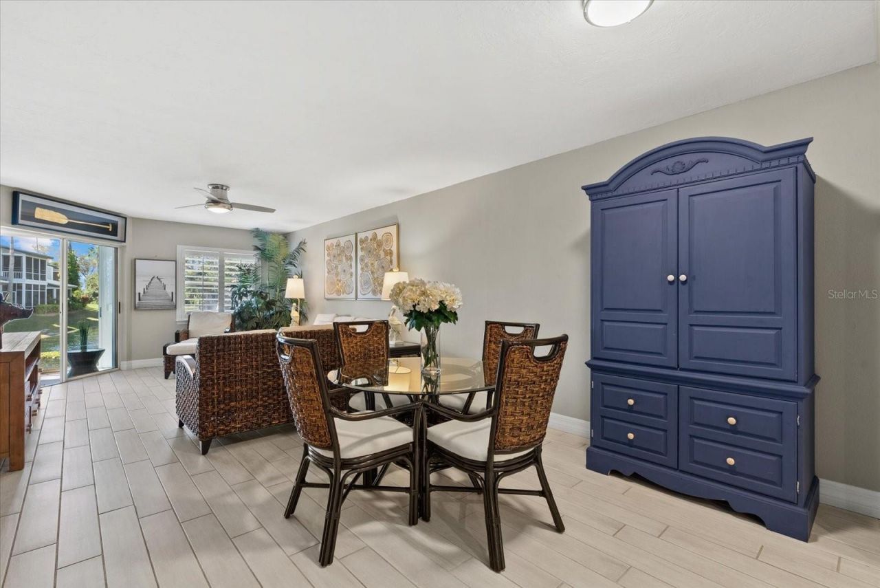 1313 Siesta Bayside Drive, Unit 1313D, Sarasota, FL 34242 Photo