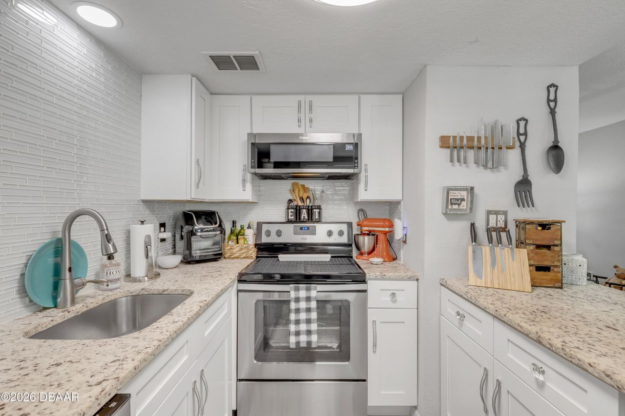 10 Lynnhurst Drive, Unit #101, Ormond Beach, FL 32176 Photo