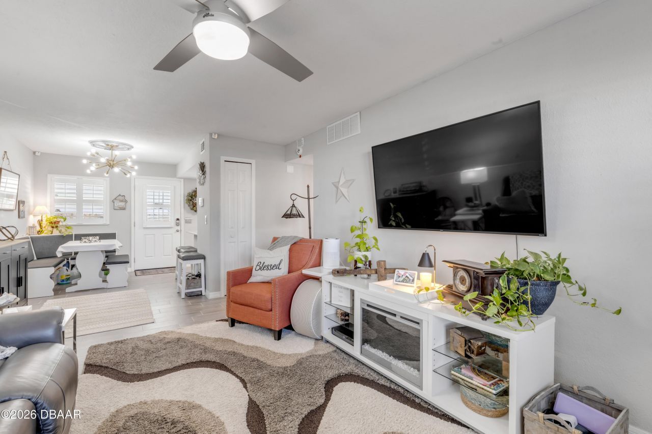 10 Lynnhurst Drive, Unit #101, Ormond Beach, FL 32176 Photo