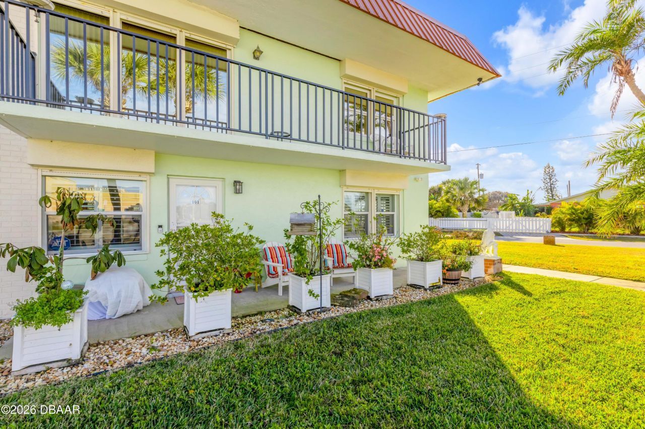 10 Lynnhurst Drive, Unit #101, Ormond Beach, FL 32176 Photo