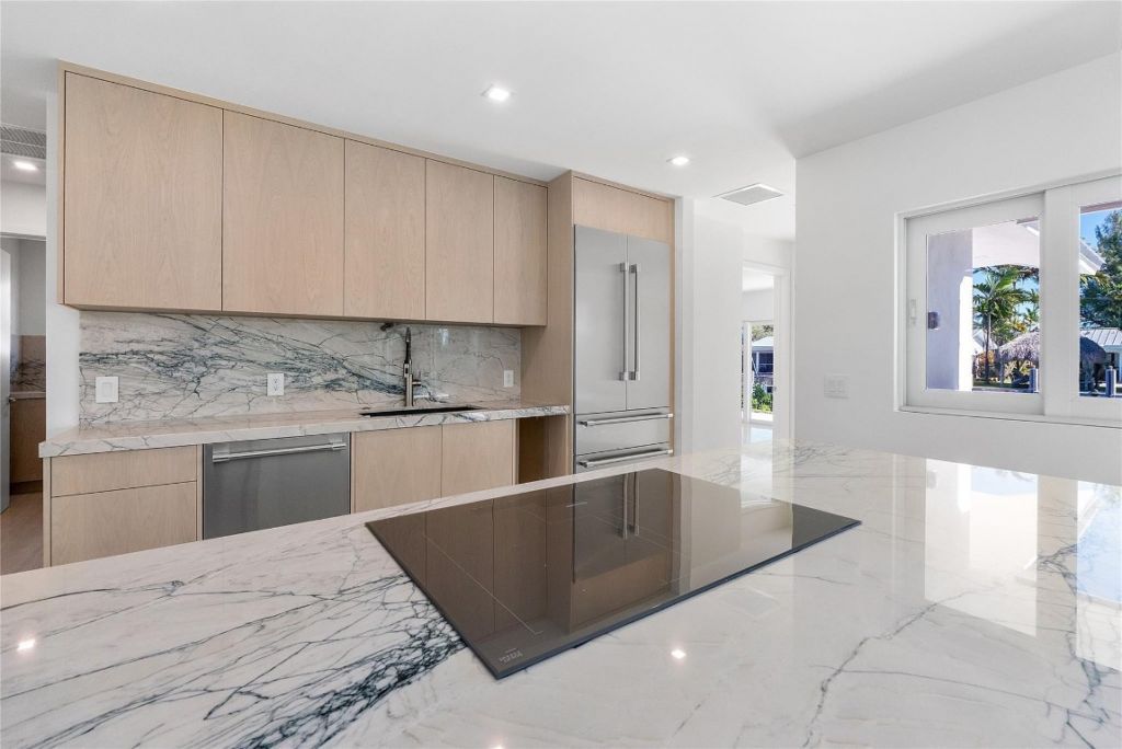 1240 NE 27th Way, Pompano Beach, FL 33062 Photo