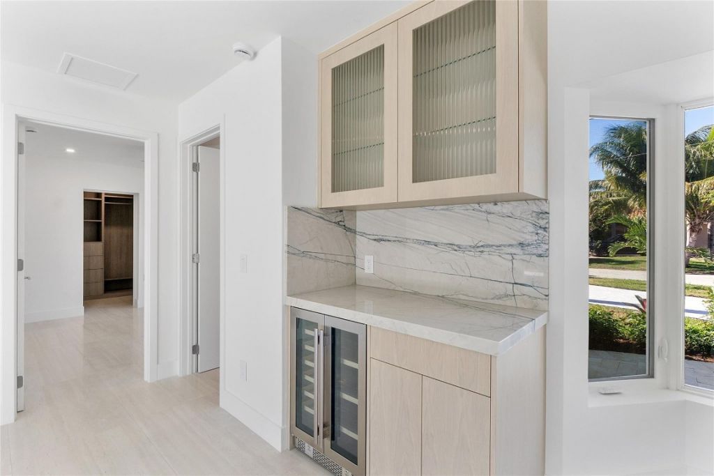 1240 NE 27th Way, Pompano Beach, FL 33062 Photo