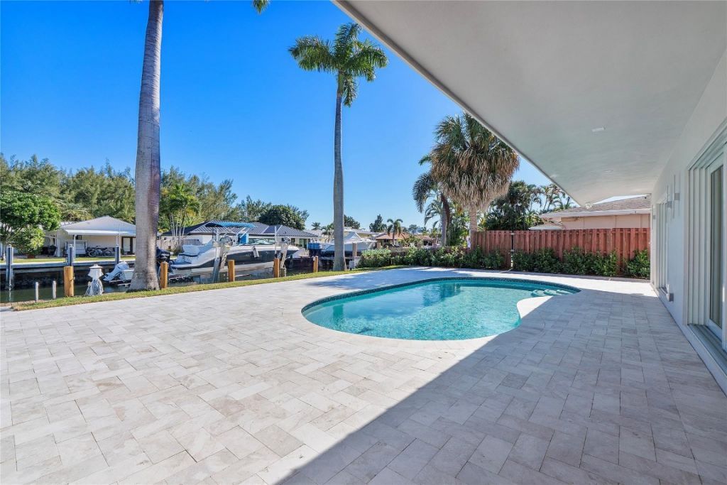 1240 NE 27th Way, Pompano Beach, FL 33062 Photo