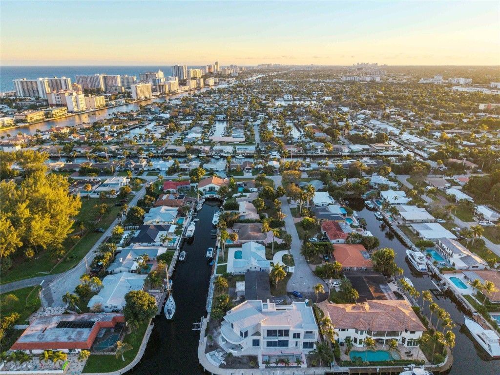 1240 NE 27th Way, Pompano Beach, FL 33062 Photo