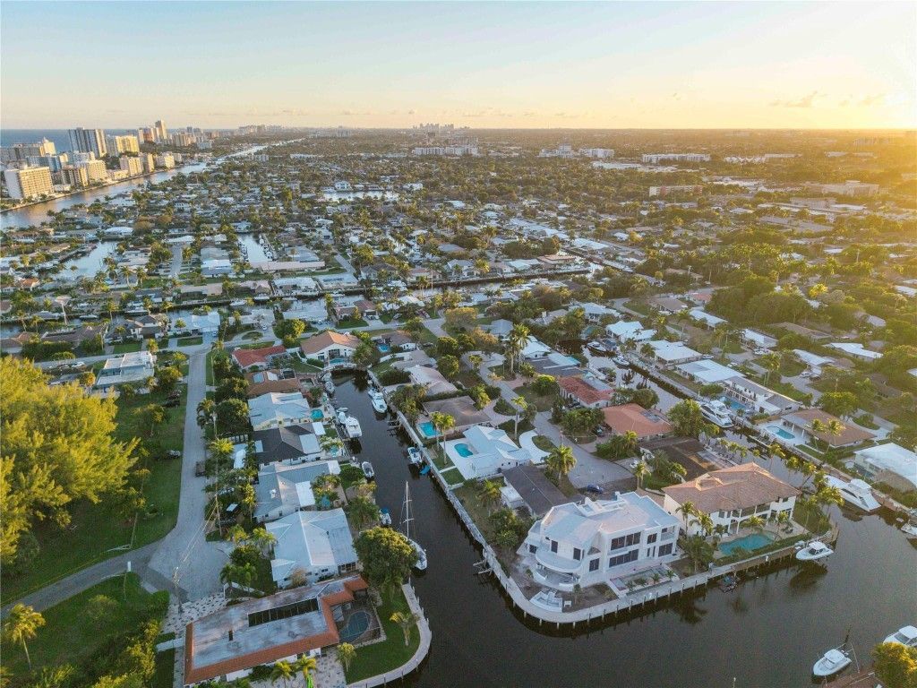 1240 NE 27th Way, Pompano Beach, FL 33062 Photo