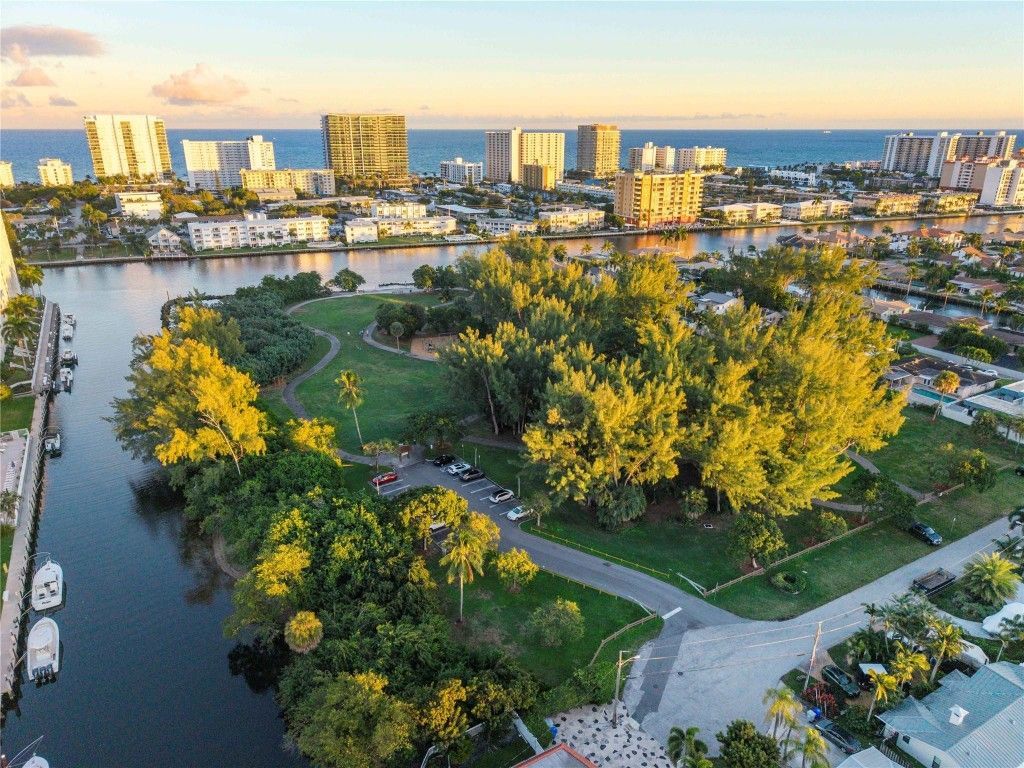 1240 NE 27th Way, Pompano Beach, FL 33062 Photo