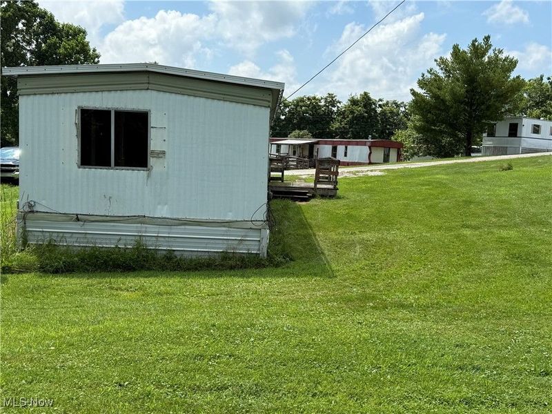 201 Pear Street, Unit LOT 31, Bethesda, OH 43719 Photo 9