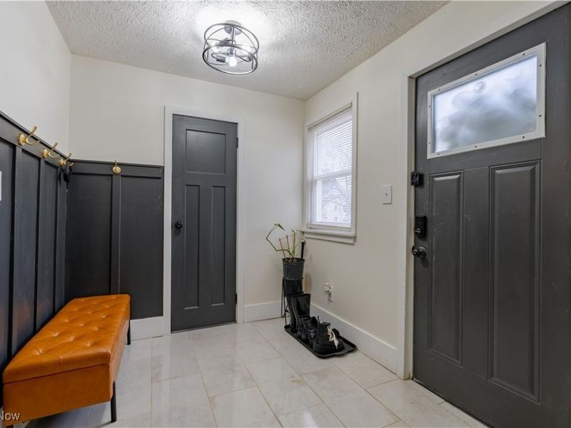 416 Bacon Avenue, Akron, OH 44320 Photo 7