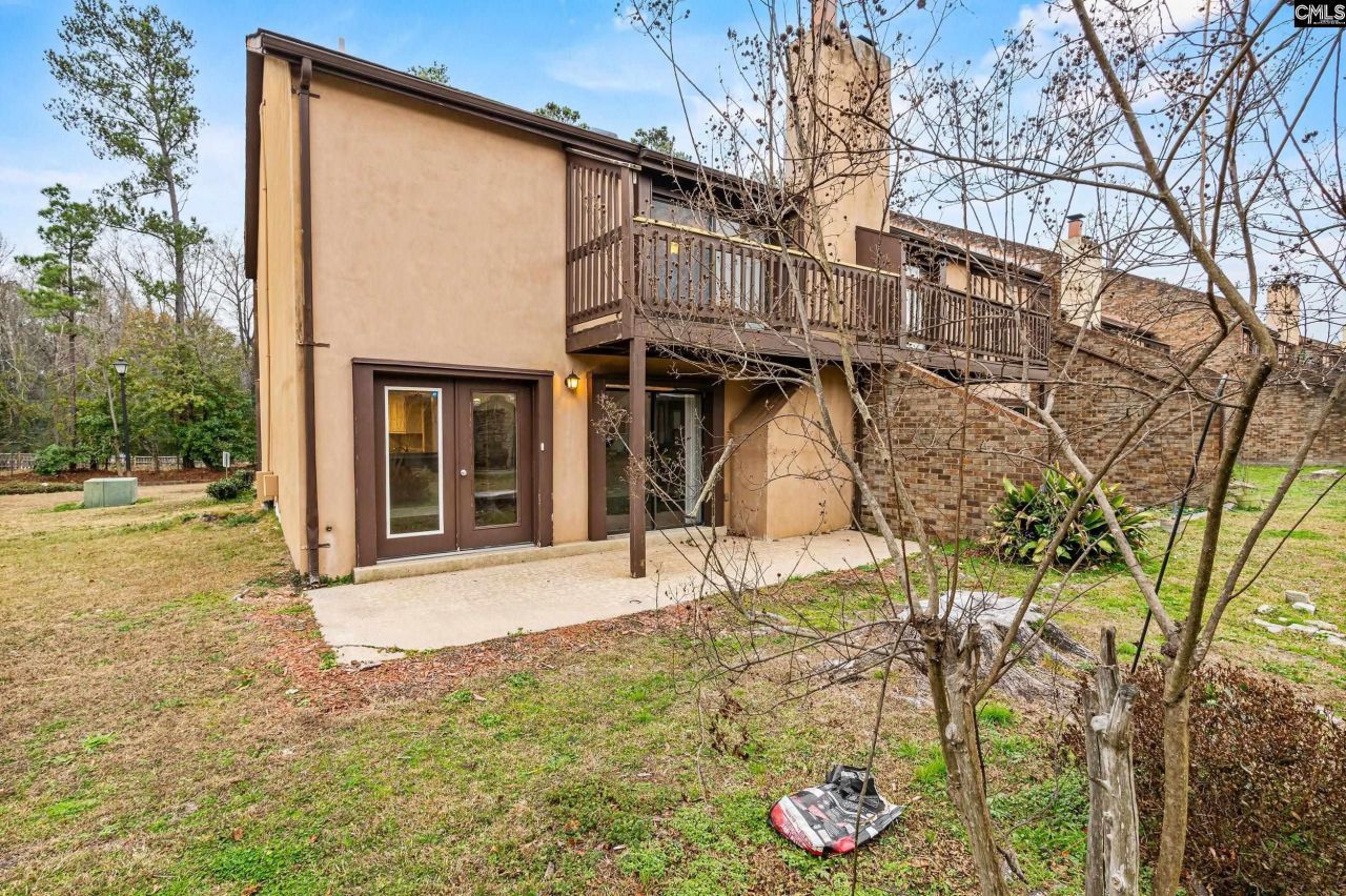 170 Lionsgate Drive  Photo 31