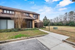 170 Lionsgate Drive  photo 4