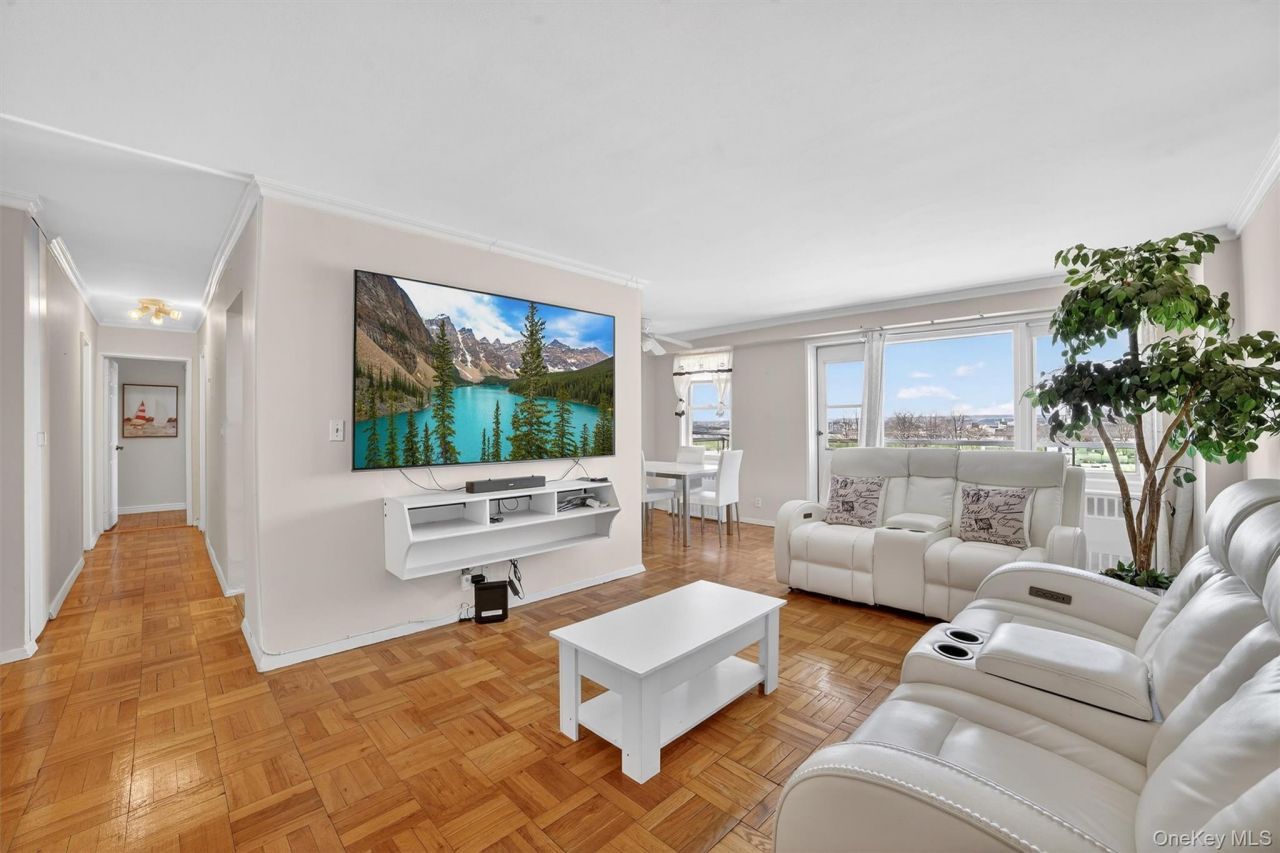 1853 Central Park Avenue, Unit 16A, Yonkers, NY 10710 Main Photo