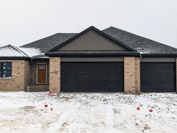 4864 Skylark Drive, Monroe, MI 48161