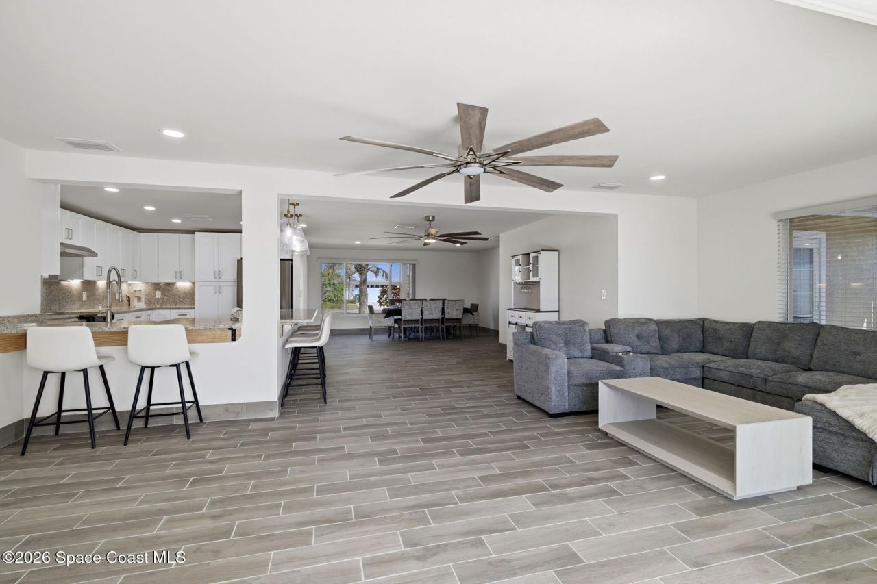 1636 SE 39th Street, Cape Coral, FL 33904 Photo