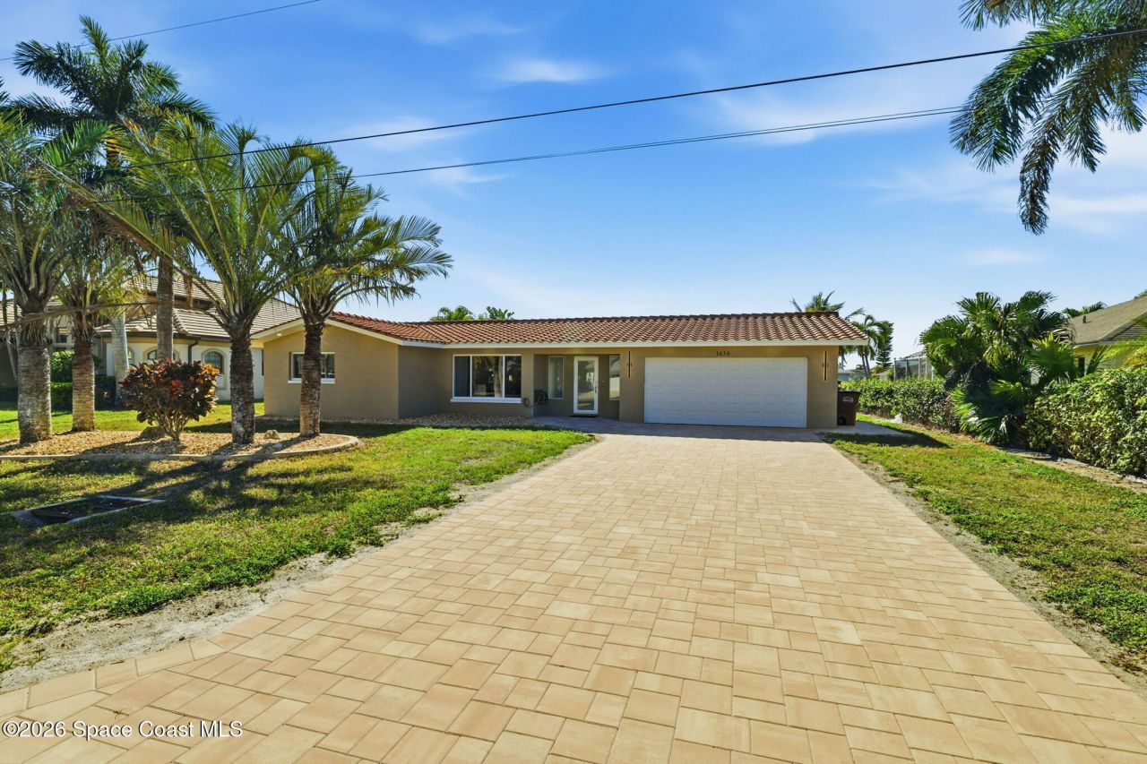 1636 SE 39th Street, Cape Coral, FL 33904 Photo