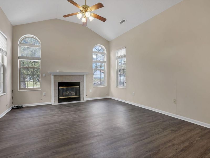 2135 William T Circle, Lancaster, OH 43130 Photo 5