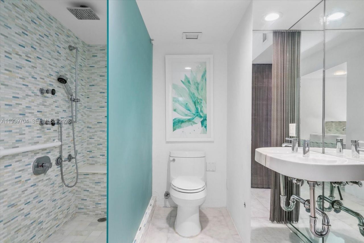 11 Island Ave, Unit 2107, Miami Beach, FL 33139 Photo