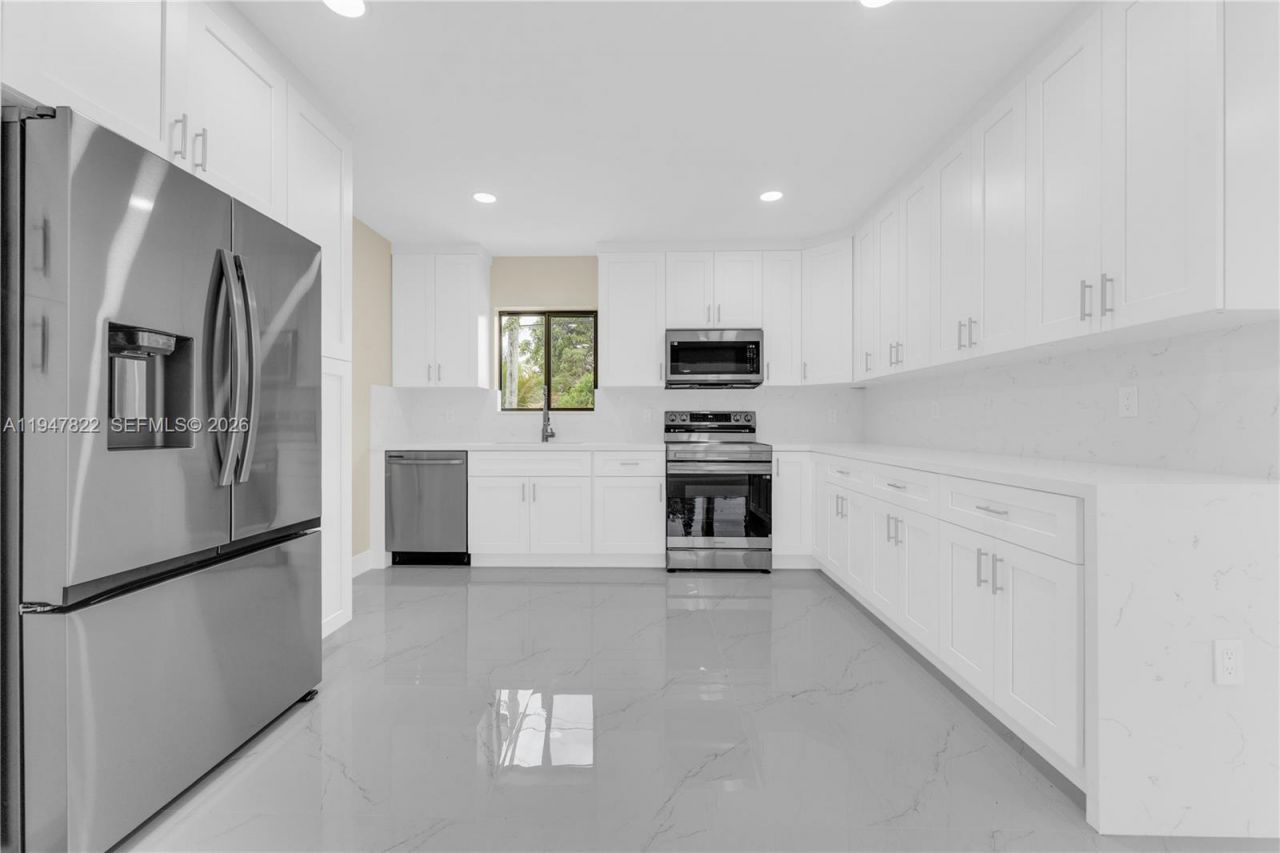 141 NE 122nd St, North Miami, FL 33161 Photo