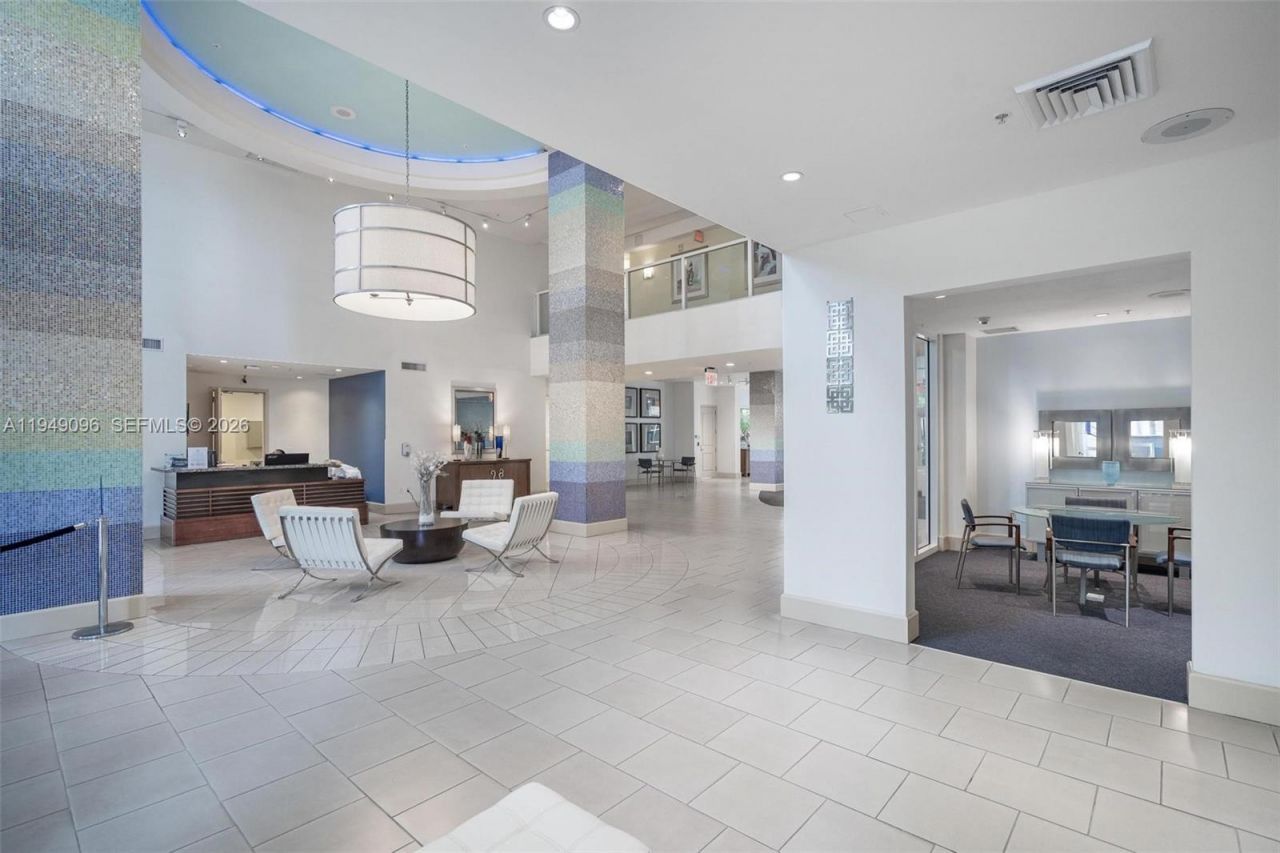 2000 N Bayshore Dr, Unit 1105, Miami, FL 33137 Photo