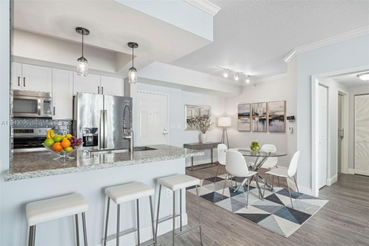 2000 N Bayshore Dr, Unit 1105, Miami, FL 33137 Photo