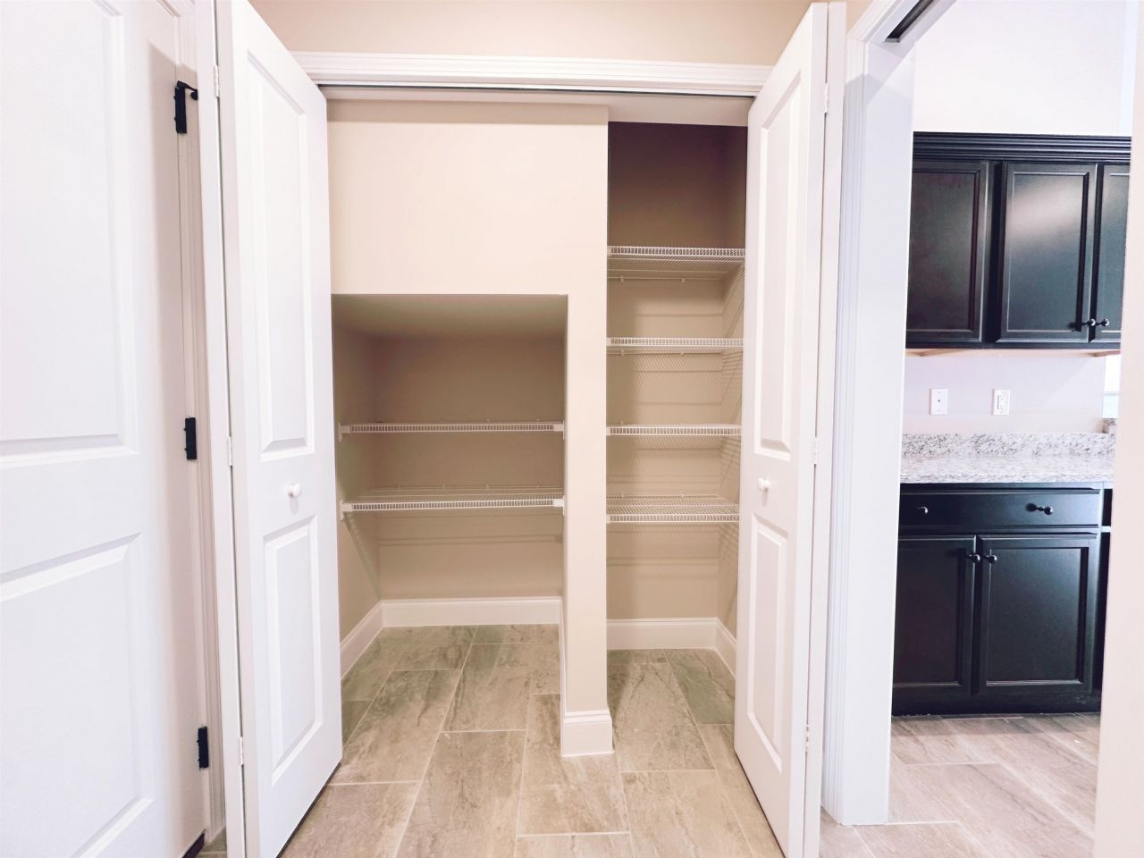 327 Gravel Hill Ct. Photo 19