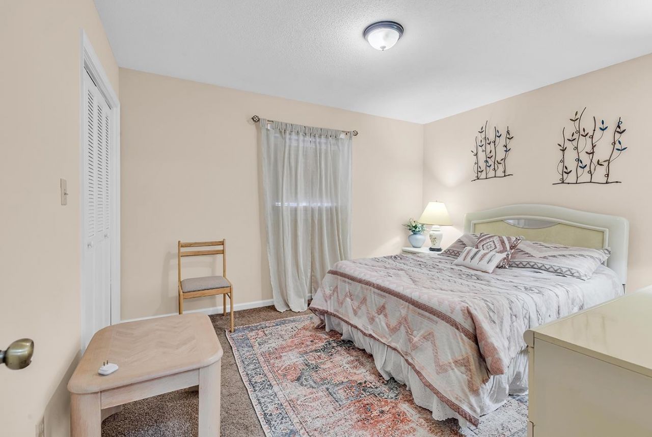 707 Anne St. Photo 21