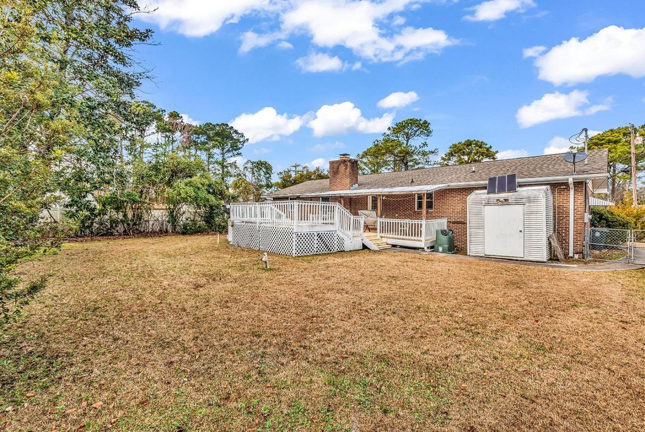 707 Anne St. Photo 27