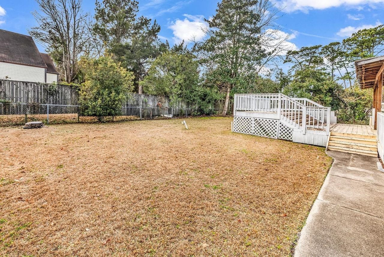 707 Anne St. Photo 28