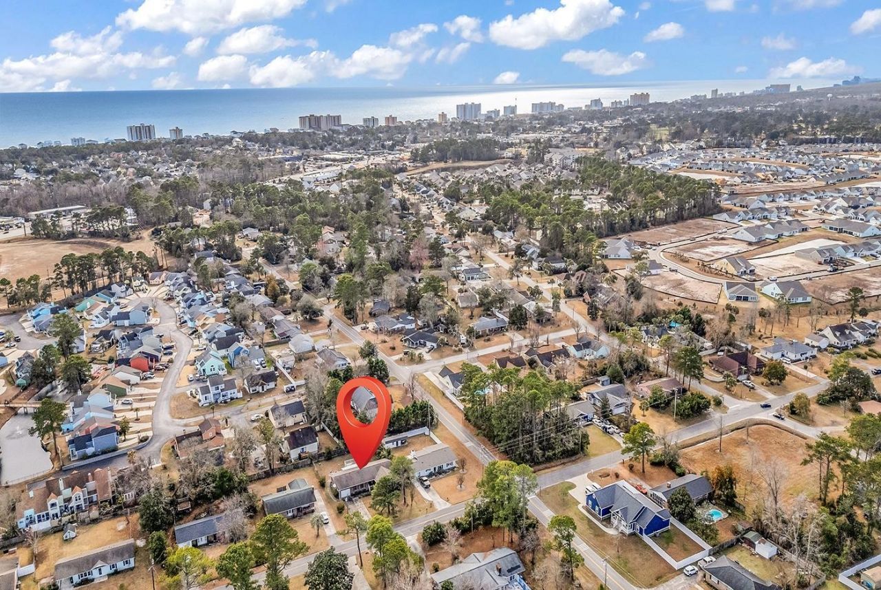 707 Anne St. Photo 36