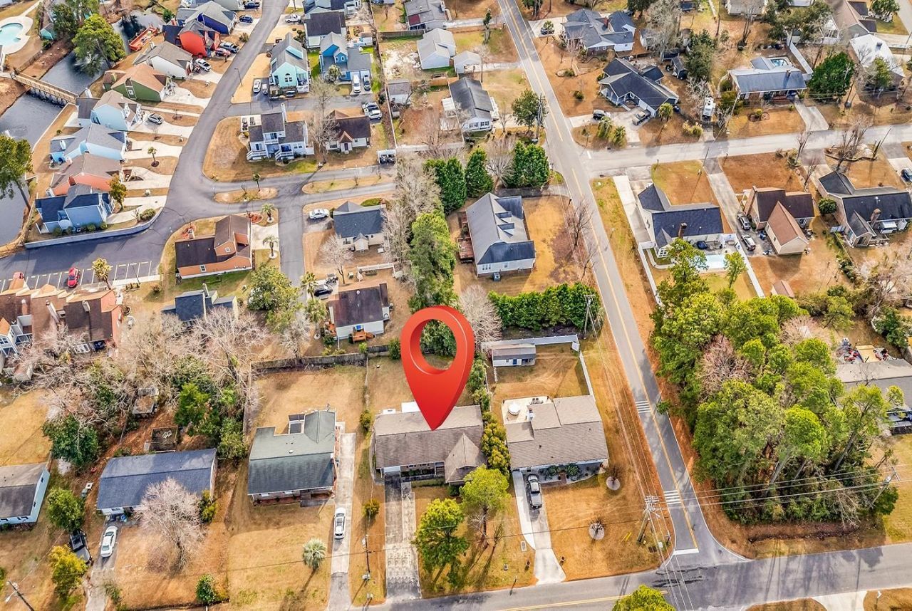 707 Anne St. Photo 4