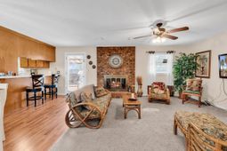 707 Anne St. photo 4