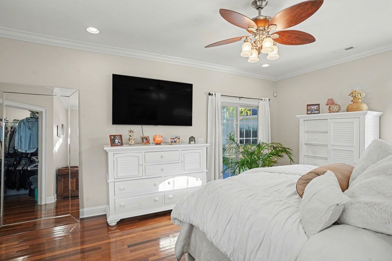 9127 Abingdon Dr. Photo 13