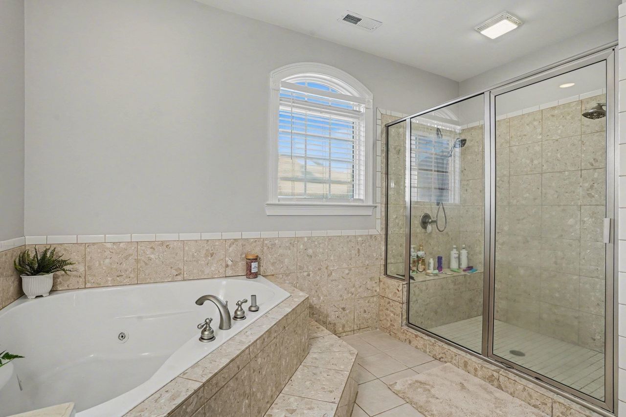 9127 Abingdon Dr. Photo 18