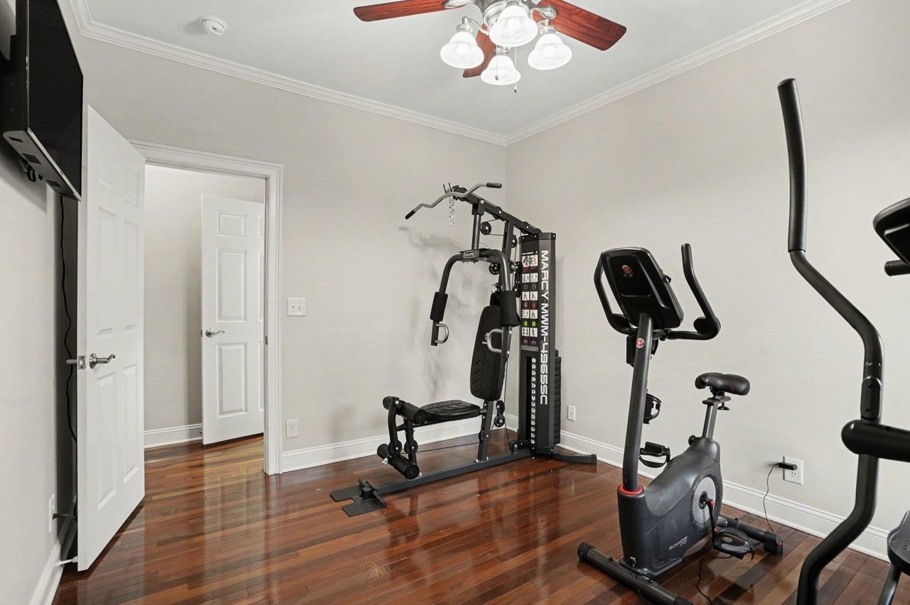 9127 Abingdon Dr. Photo 28