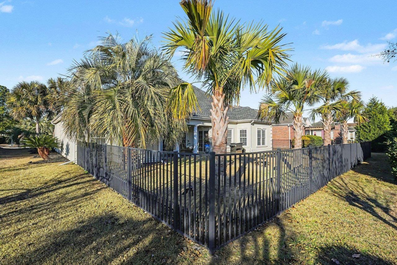 9127 Abingdon Dr. Photo 32