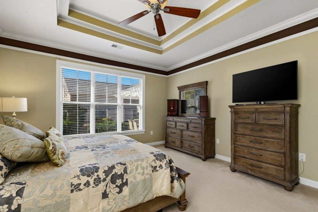 9 Alabaster Ct. Photo 17