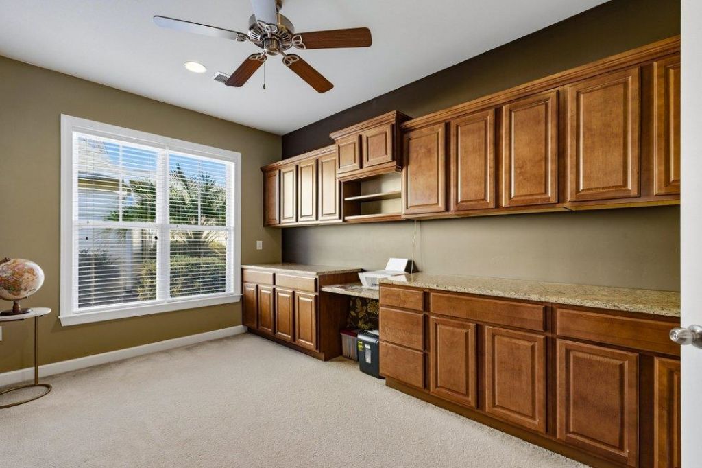 9 Alabaster Ct. Photo 23