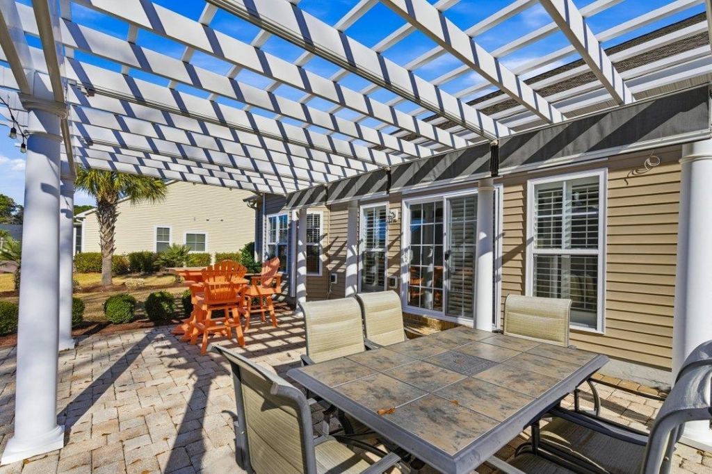 9 Alabaster Ct. Photo 26