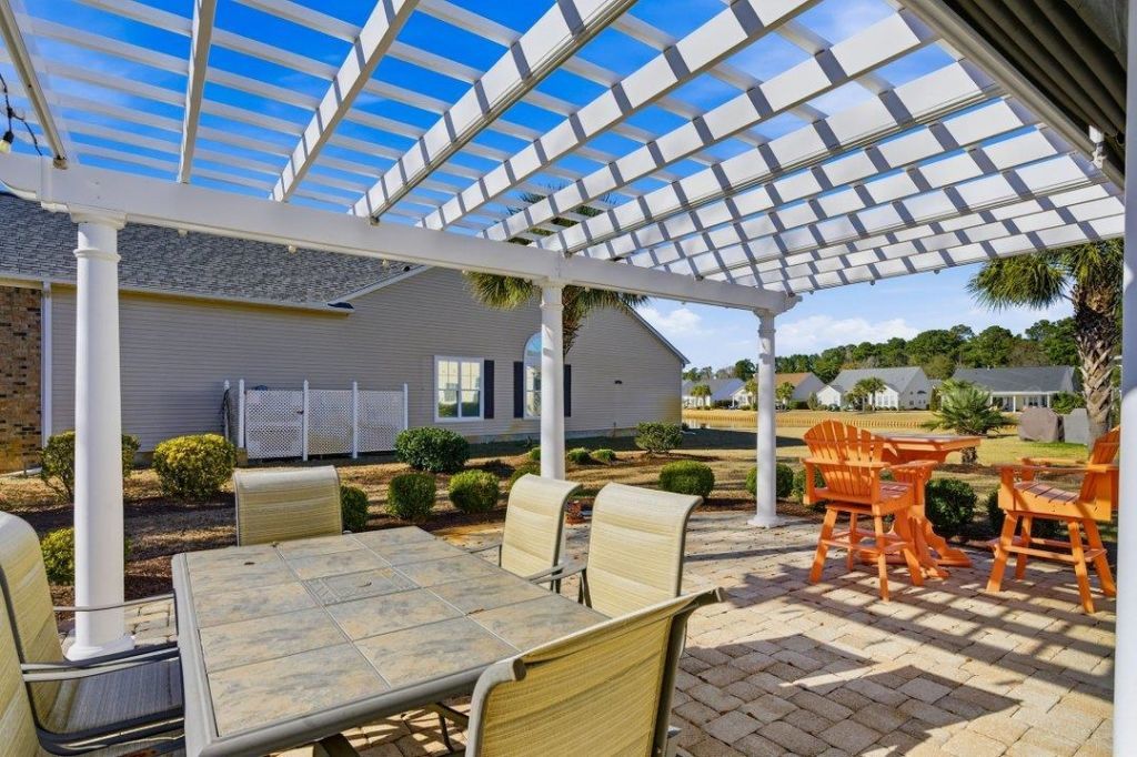 9 Alabaster Ct. Photo 27