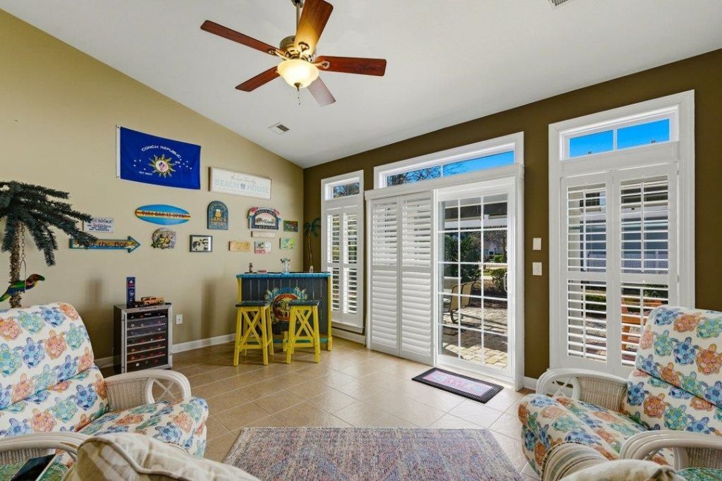 9 Alabaster Ct. Photo 8