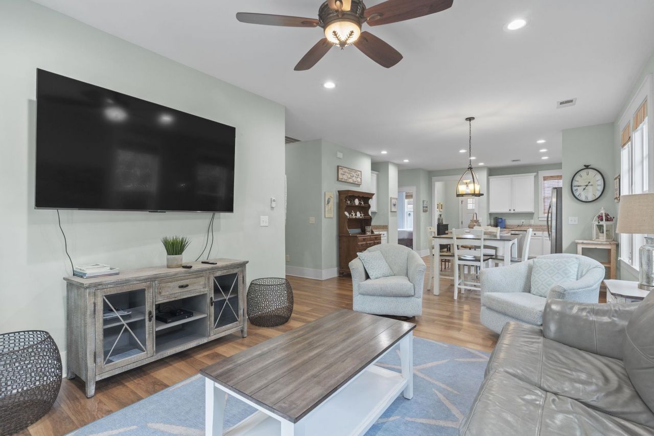 4918 Old Appleton Way Photo 12