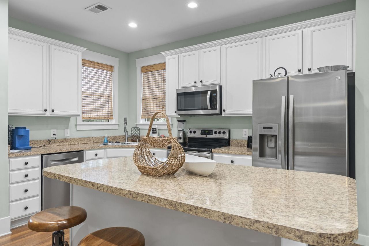 4918 Old Appleton Way Photo 14